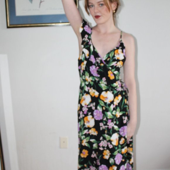 LE LIS Floral Wrap Maxi Dress / Medium NWOT - Picture 4 of 12